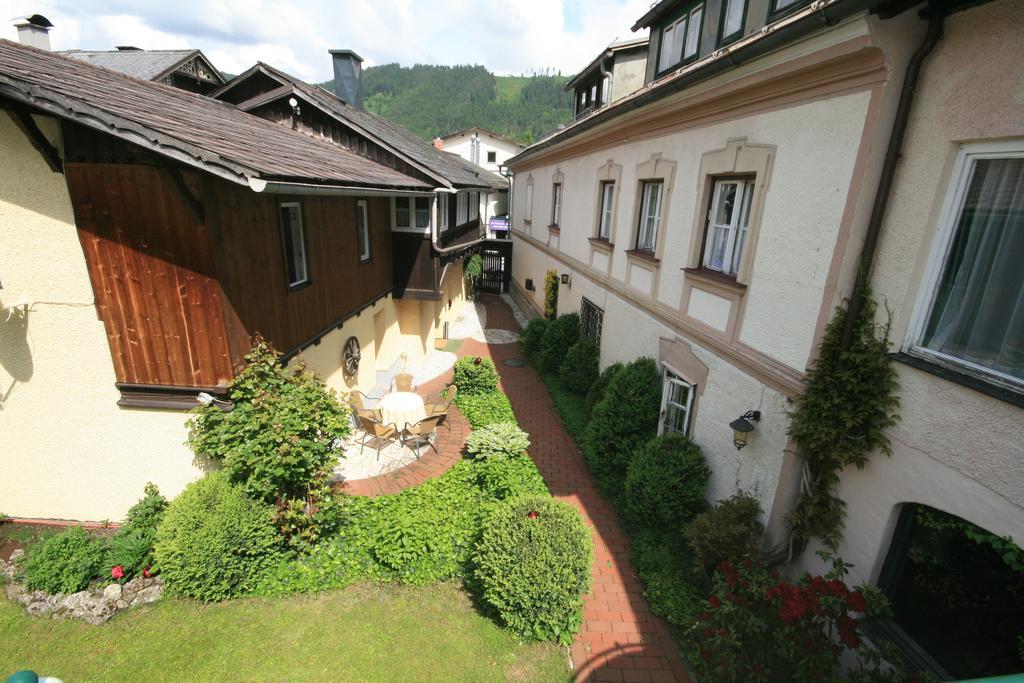 Gaestehaus Katharina 斯拉德明 外观 照片